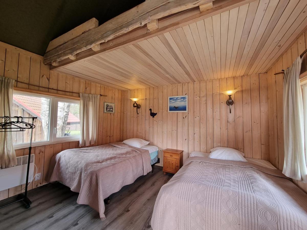 Viesu Nams Vecmuiza Hotel Tūja Kültér fotó