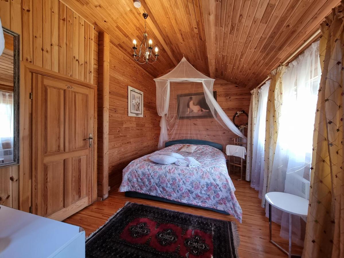 Viesu Nams Vecmuiza Hotel Tūja Kültér fotó